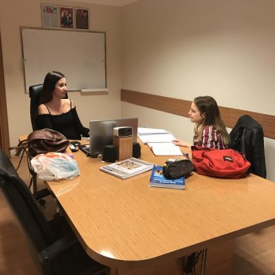 Birebir sınıflarda İngilizce öğrenme fırsatını 
#ingilizcekursu #ingilizceegitimi #ankaradaingilizce  - Shared on Candelas Eğitim 23 January 2019, Wednesday 10:53.