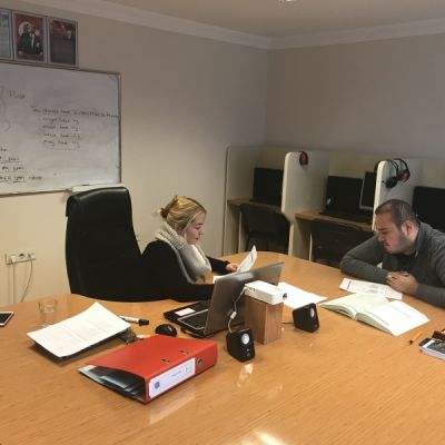 Genel İngilizce eğitimini özel sınıflarda alma fırsatını 
#ingilizcekursu  - Shared on Candelas Eğitim 23 January 2019, Wednesday 10:55.