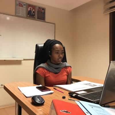 Alanında profesyonel İngilizce öğretmenlerimiz ile eğitiminizi online internet  - Shared on MyECO Official 23 January 2019, Wednesday 11:26.