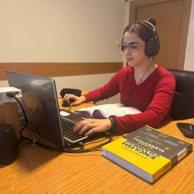 Online İngilizce kurslarımız ile size özel planlanan ders  - Shared on Candelas Eğitim 7 January 2025, Tuesday 14:25.