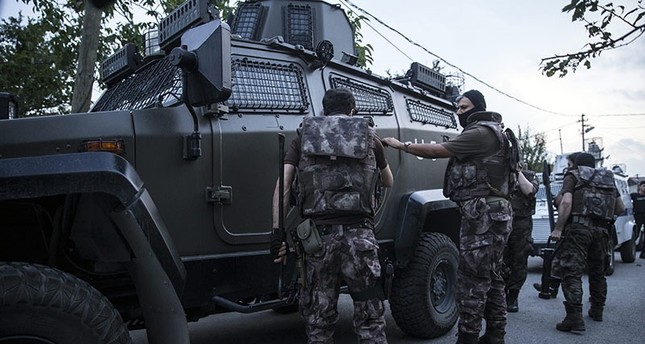 12 #Daesh-linked suspects detained in anti-terror operations in Ankara

#Police detained at least 12 Daesh-linked suspects in  - Shared on English With News 5 March 2018, Monday.